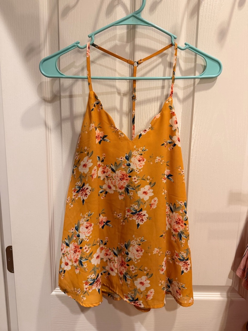Size M Nine Britton Floral Mustard Yellow Spaghetti Strap Cami